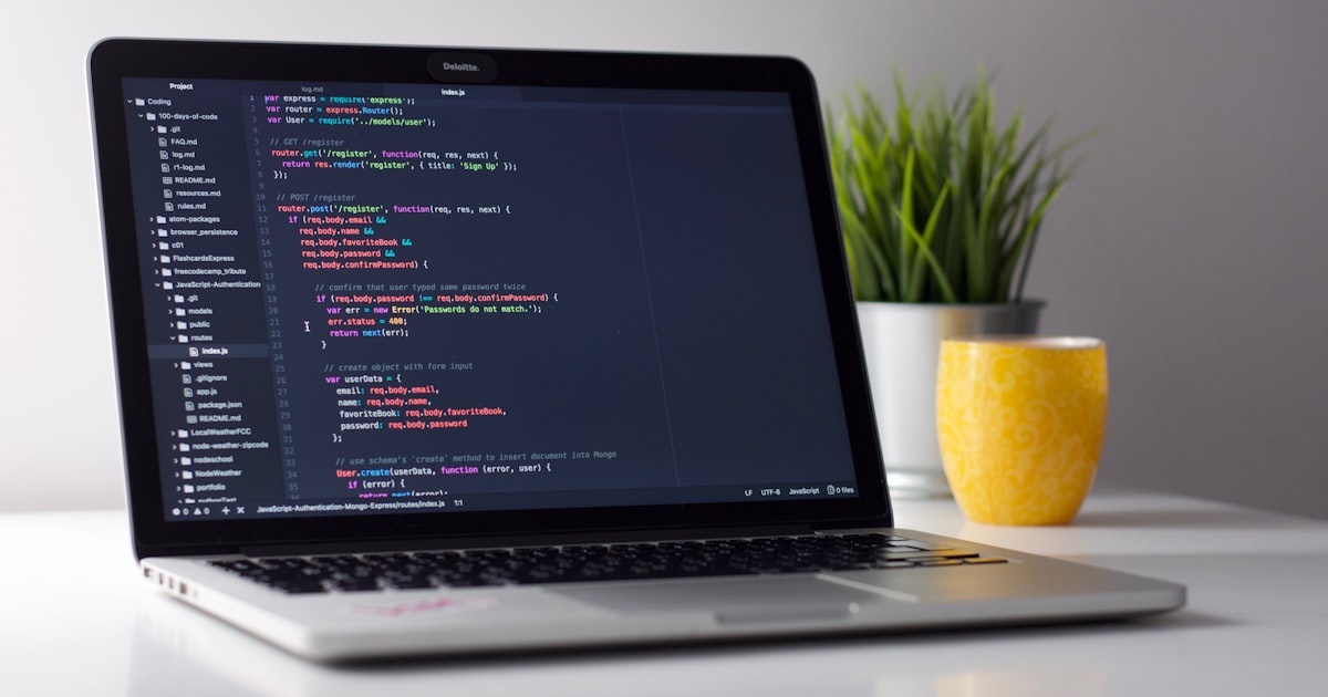 Wie man eine GrapesJS-Desktop-App mit Electron baut (vollständiger Leitfaden 2026)